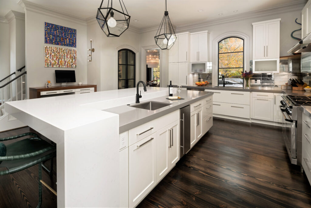 Farmhouse to Modern: Exploring Types of Kitchen Sinks  