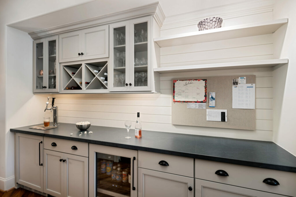 Farmhouse Kitchen Cabinet Hardware Ideas