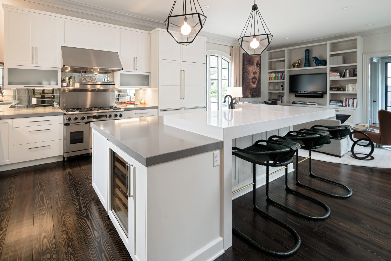 how to choose a countertop: Mitered edges and a waterfall bar top create a contemporary kitchen island