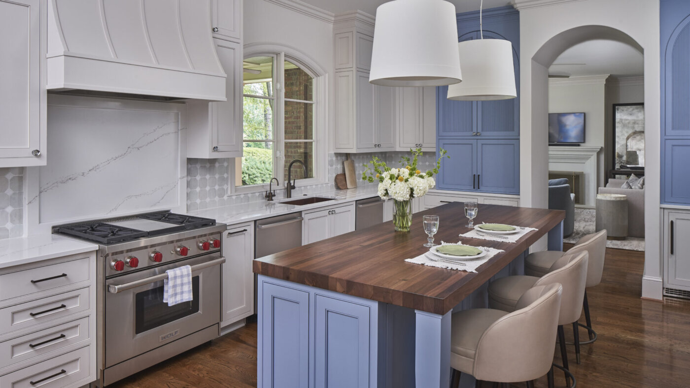 Modern California-Style Kitchen/Living Remodel in Sardis Forest