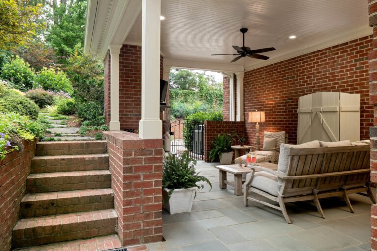 outdoor-living-space-revision-design