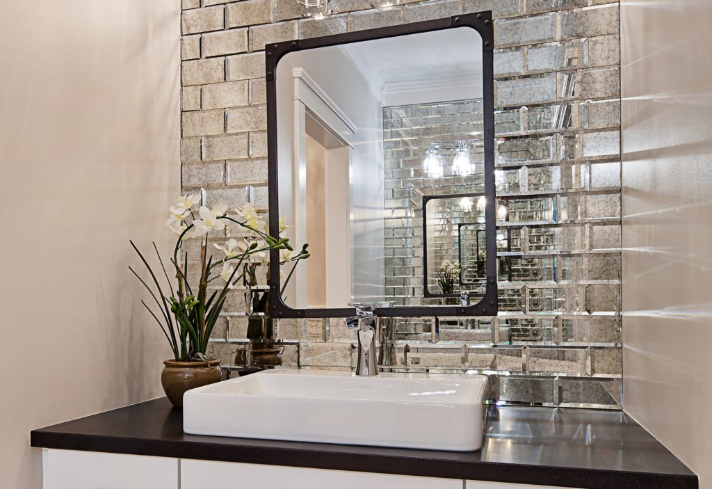 small-bath-vanity-idea-1024x703